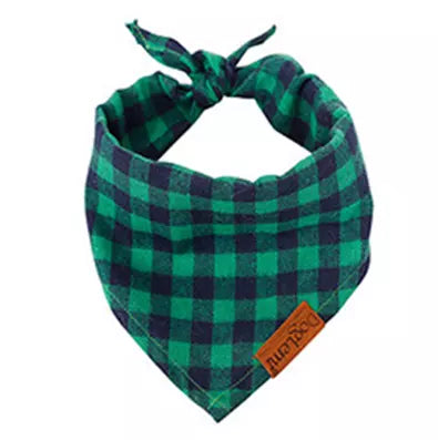 Bandana Halstuch für Hunde Karomuster & Totenkopf Grün