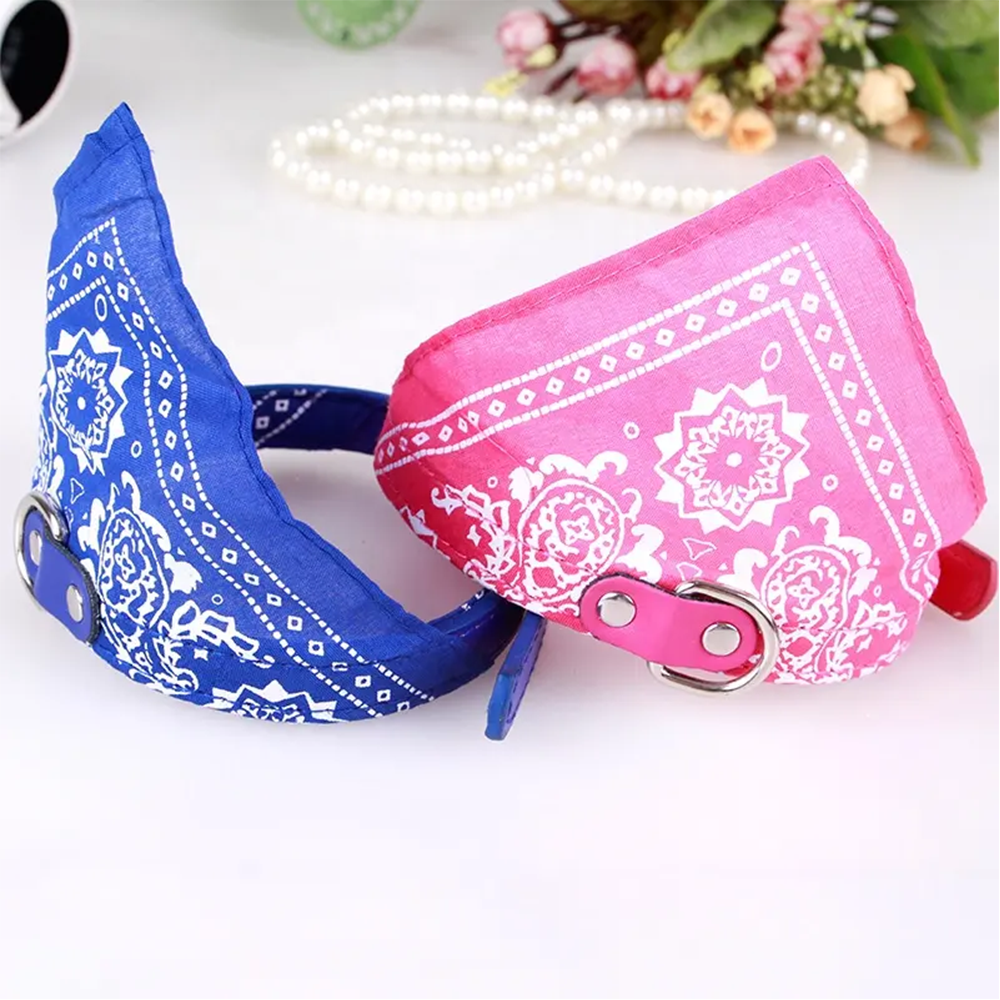 Haustier Halsband Bandana Schal Dreieck PU Leder Lätzchen für Hunde / Welpen Detailbild
