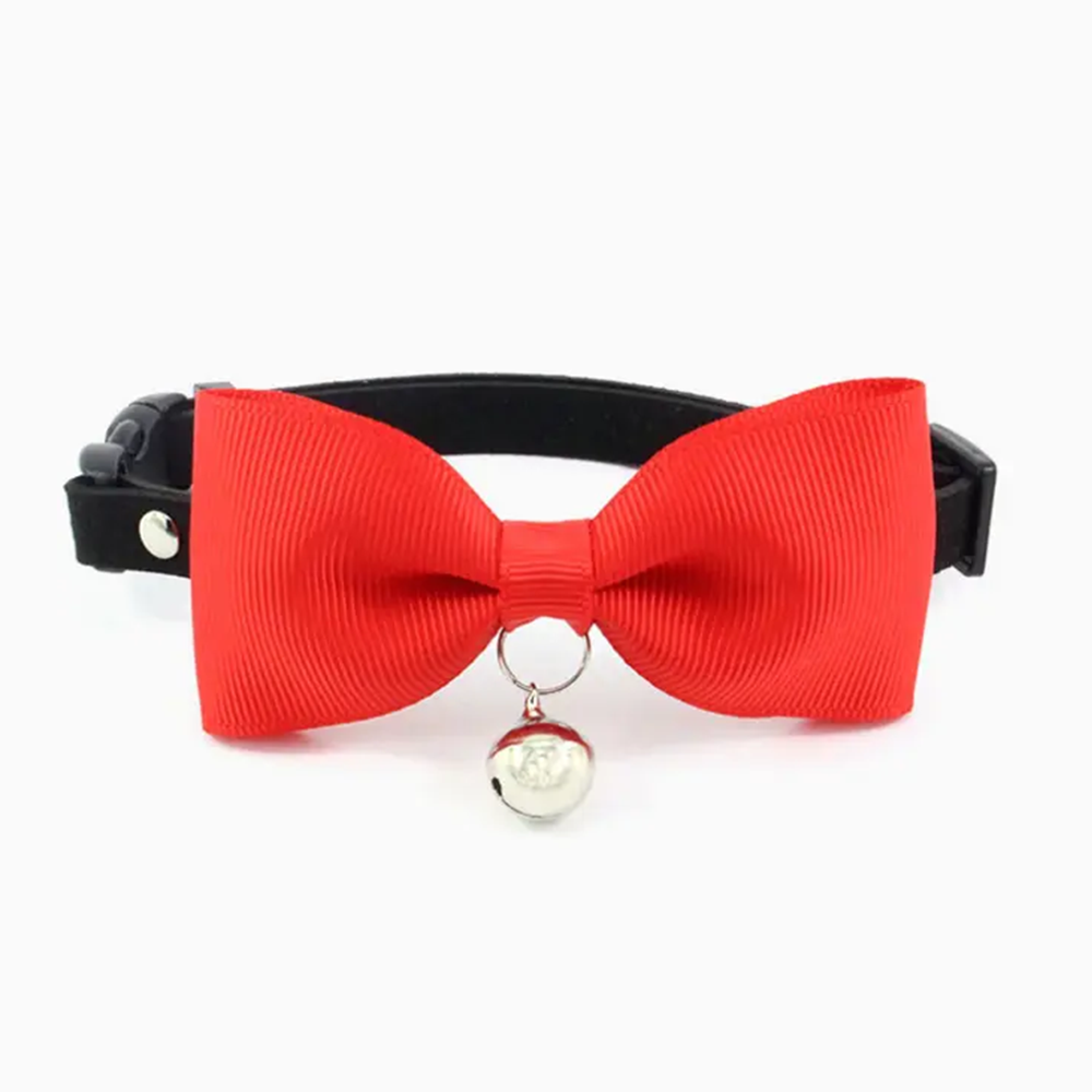 Stylisches Halsband mit Fliege für Katzen und Hunde inkl. Glöckchen